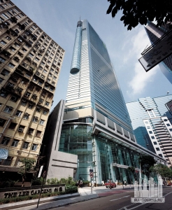 manulifeplaza_ext-upstreet_(c)dennislau