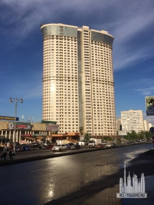 4503599636095575_9664