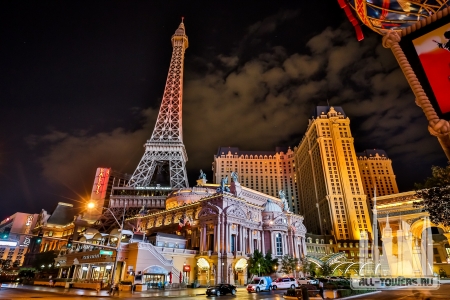 Paris-Las-Vegas-Exterior_Eiffel-Tower