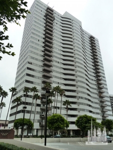 barringtonplaza_ext-overall_(c)alanfogelquist