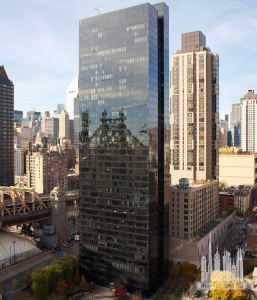 exterior_one_sutton_place_north_420_east_61st_street_apartment