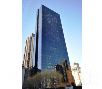 upper-east-side-rental-at-one-sutton-place-north