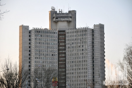 0_2bcd0_4ef4b477_orig