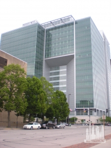 OmahaUnionPacificCenter_2010