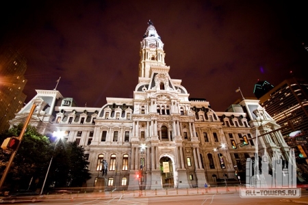 City-Hall-at-Night-ARTICLE