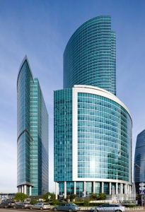 2015-11-18-18-17-28_naberezhnaya_ext-main_(c)whitcomb-0