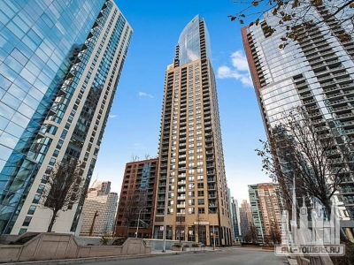 regatta_on_waterside_in_chicago_il_2-1517250099-3064