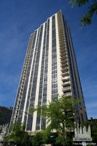 2500northlakeview_ext-overall_(c)sondang