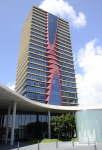 torre-realia-bcn_terri-meyer-boake8