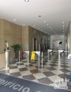 tony-costa-creci-150933-f-licensed-cre_7363_7932