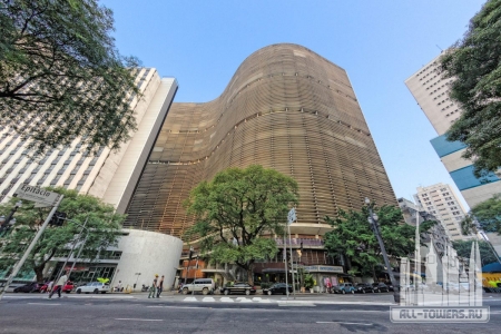 brasilien-sao-paulo-das-copan-in-sao-paulo-brasilien-wurde-von-oscar-niemeyer-entworfen-und-ist-mit-1-160-wohneinheiten-das-grocc88sste-wohnhaus-der-welt-wideweb-shutterstock