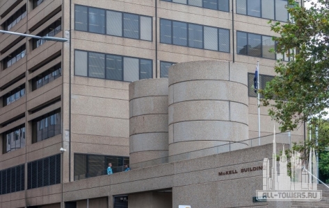 mckell-building_roberto-portolese4