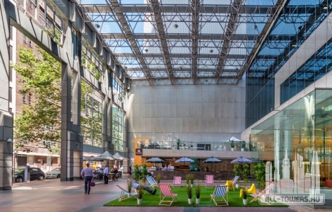 321-kent-street_roberto-portolese4