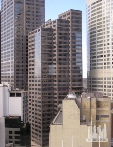 governor-macquarie-tower_richard-braddish1