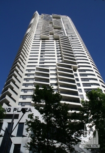meriton_viewup_aw