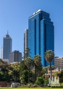 exchange-plaza_roberto-portolese3