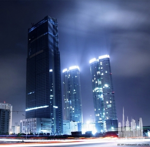 keangnam_ext-overallnight_(cc)iostream01-wikipedia