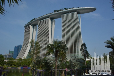 marina-bay-sands-hotel-1_terri-meyer-boake8