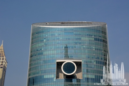 emirates-financial-towers-2_terri-meyer-boake3