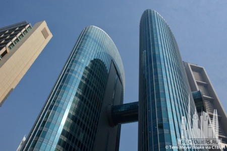 emirates-financial-towers-1_terri-meyer-boake2