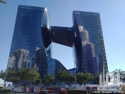 theopus_ext-full2_(c)bg-e-multiplex_437