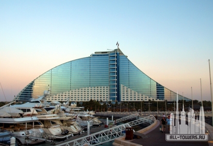 jumeirahbeach_overall_mg