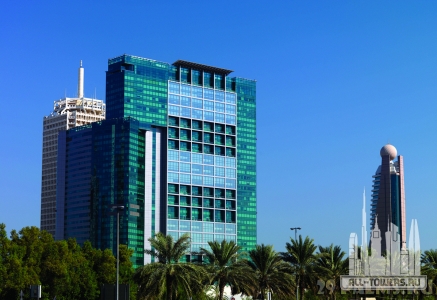 002_World_Trade_Centre_Residence