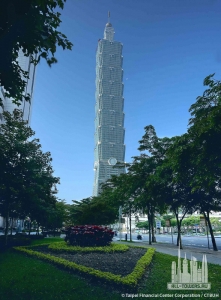 tapei101_ext-park_(c)taipeifinancial