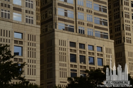 tokyo-metropolitan-government-building-ii_terri-meyer-boake7